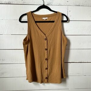 Women’s v neck tank top